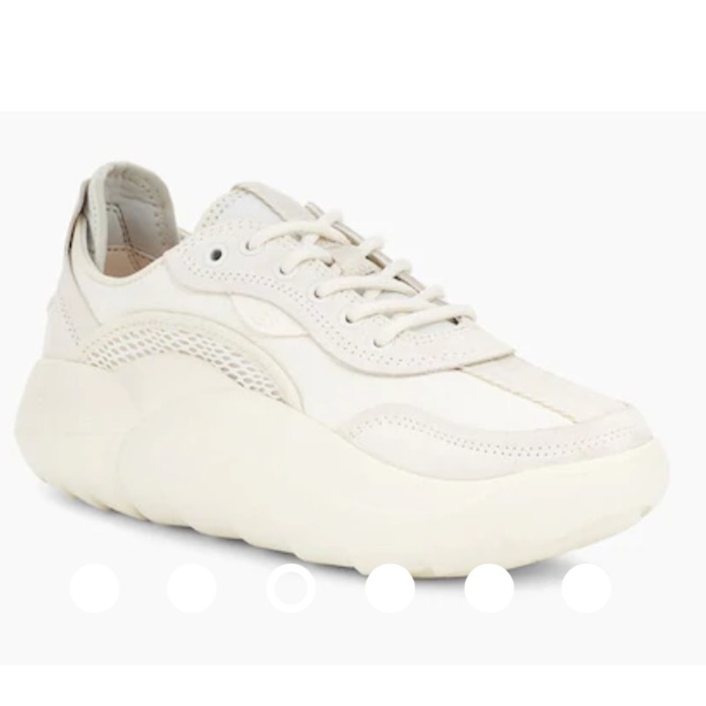 Women’s Ugg LA Cloud Low Sneaker